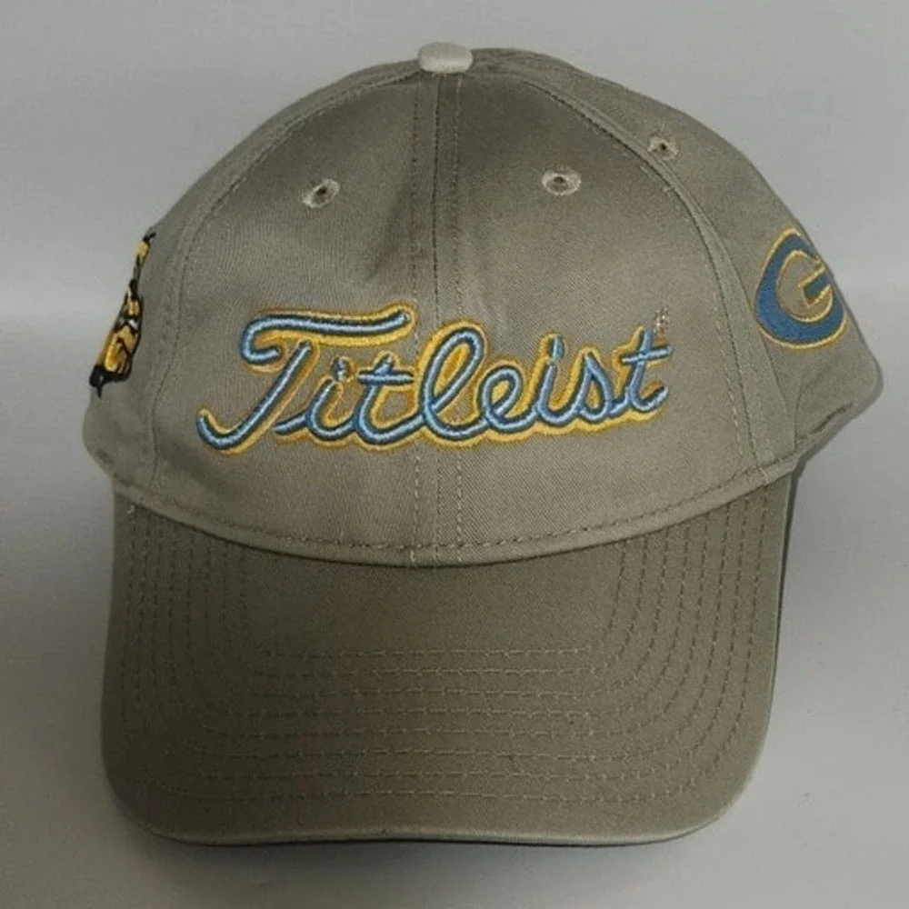 Titleist‎ Grandview Golf Strap Back Hat EUC